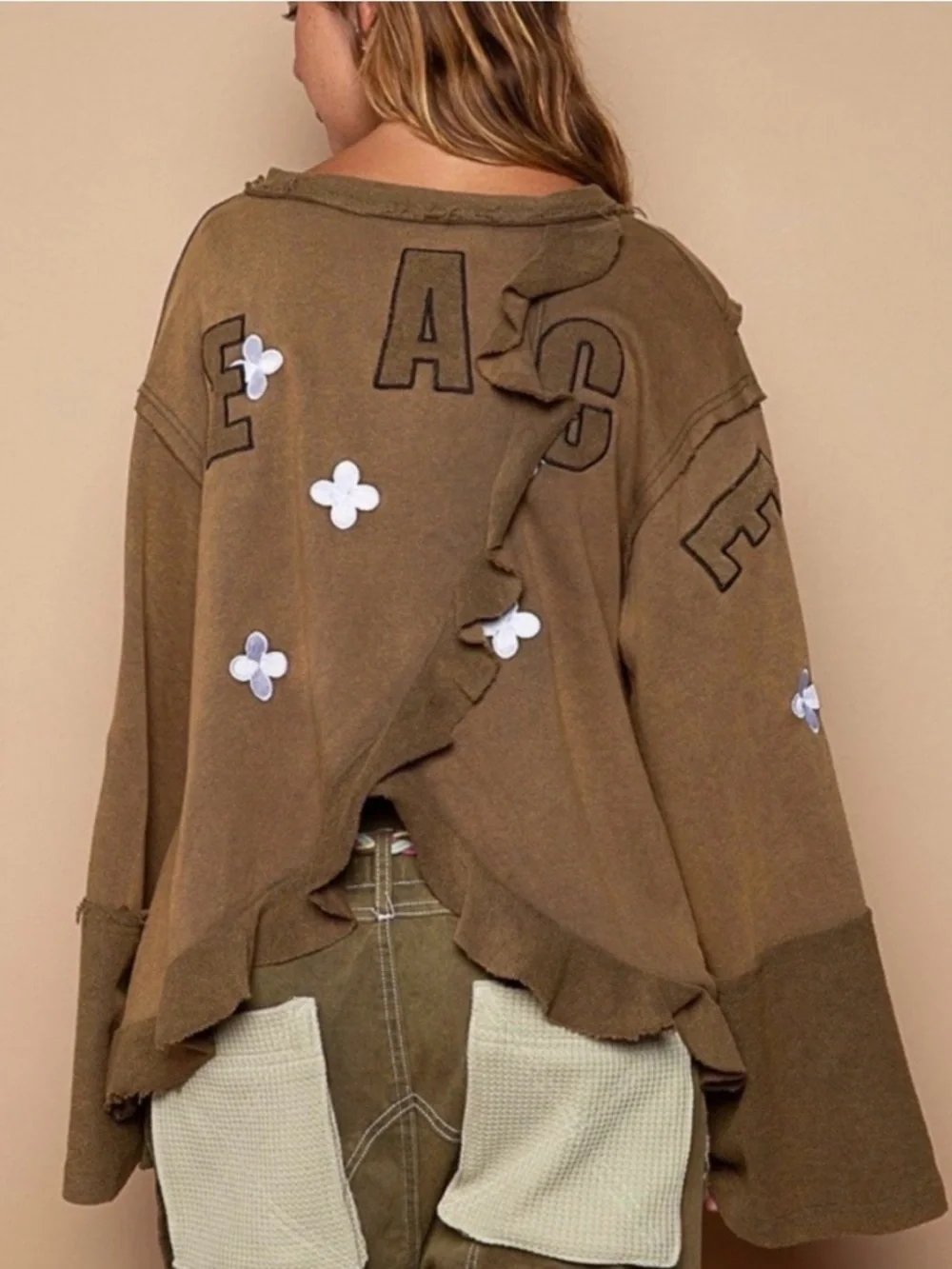 POL sz M Peaceful Top Embroidery Back Ruffle Top Deep Olive Like New Boho V-Neck - Picture 5 of 7
